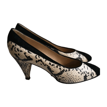 Regina schrecker heels