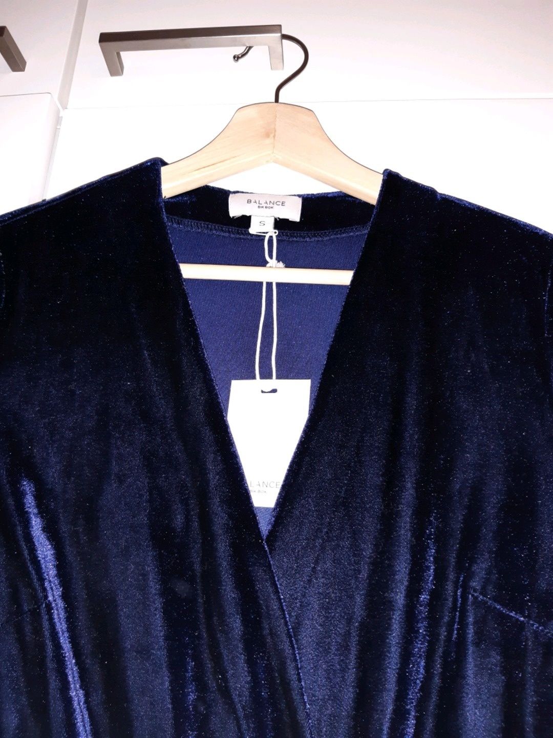 Balance clothing
