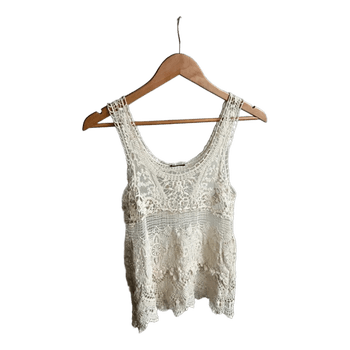 White laced tank top