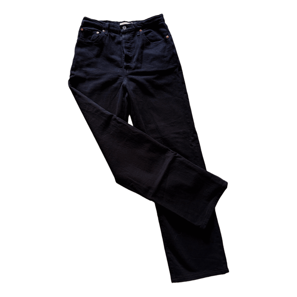 Mustad Levi's teksapüksid