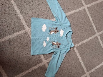 Light blue long-sleeved shirt