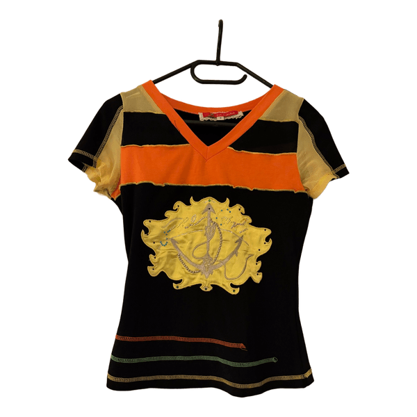Sort t-shirt med print