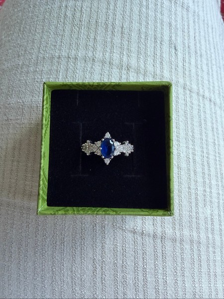 Nava emerald Ring