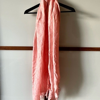 Global accessories scarf