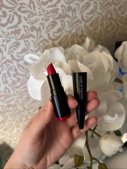Nauji Makeup Up For Ever lūpų dažai