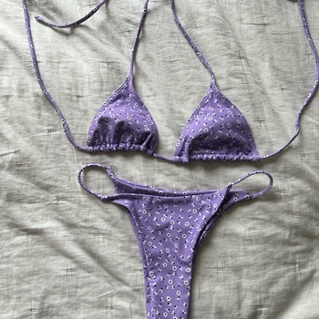 Violet floral bikini xs