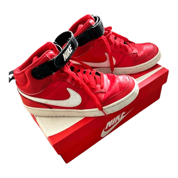 nike tossud