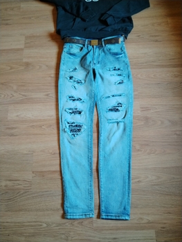 Siniset slim fit farkut 