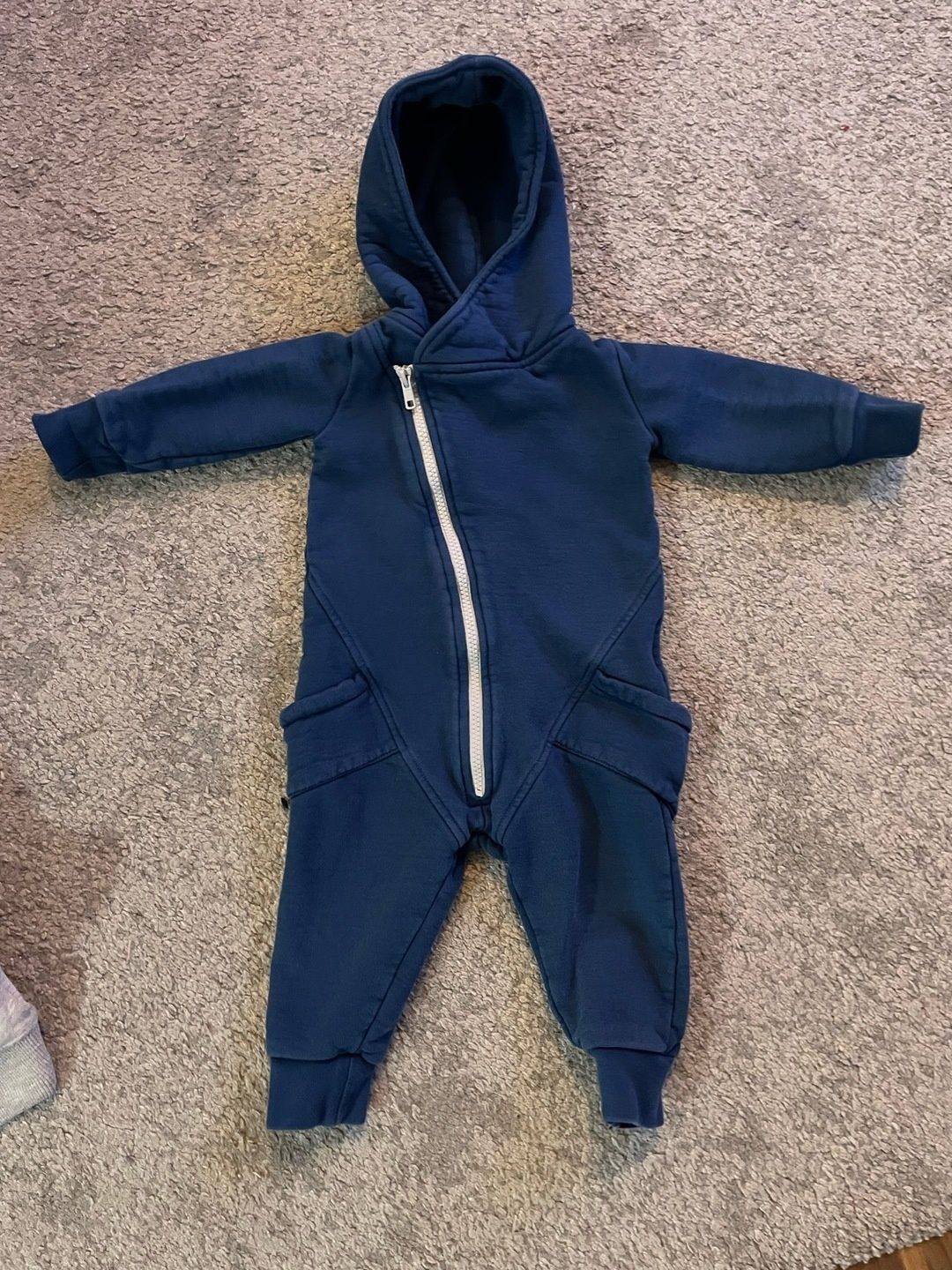 Gugguu kids' clothing
