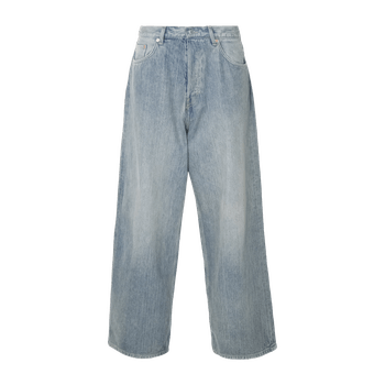 Baggy jeans