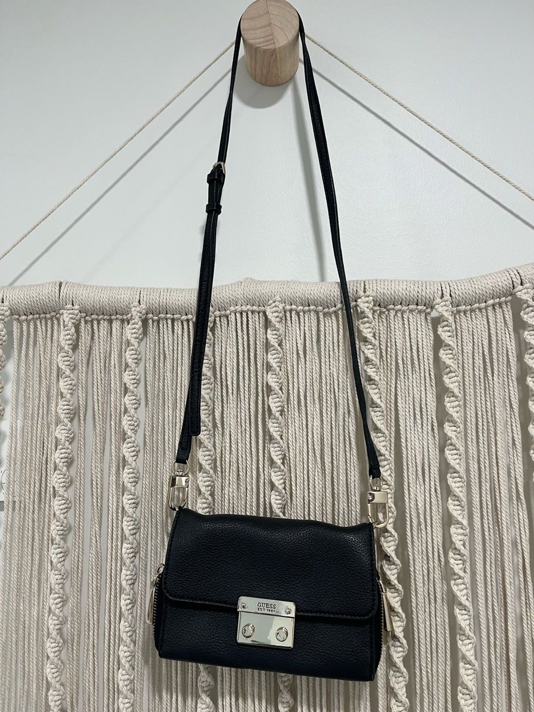 Guess bag