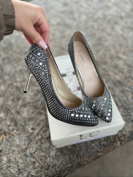 Rhinestone pointed toe heels