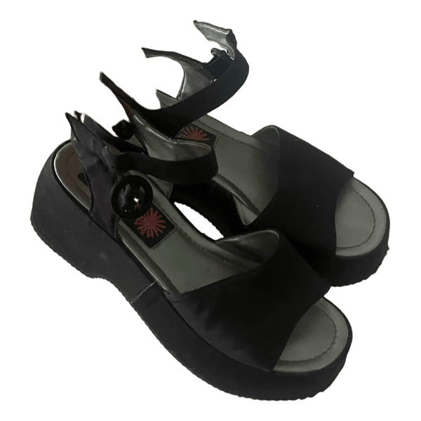 Y2K platform-sandaalit