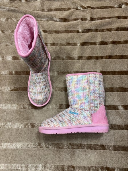 Skechers multi-color boots