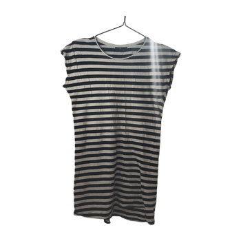 Youn gest kids' dress