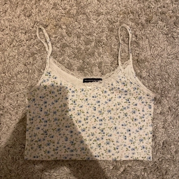 Brandy melville top