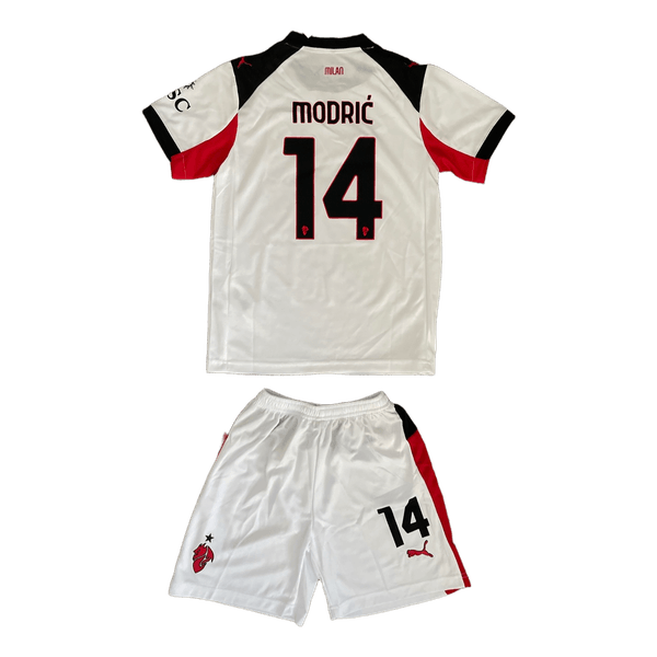 AC Milan Modric kit