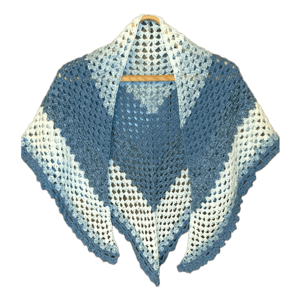 Chrosheted triangular scarf