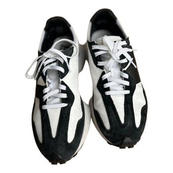 Black white sneakers