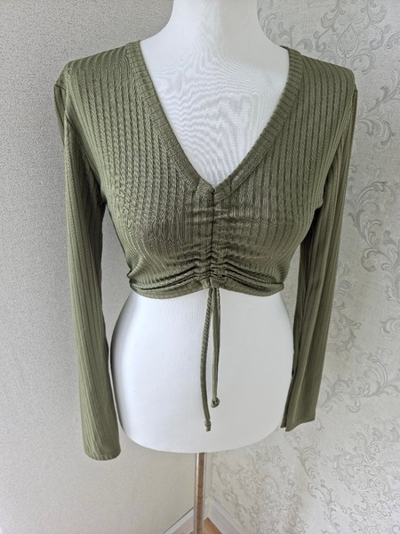Green ribbed crop top