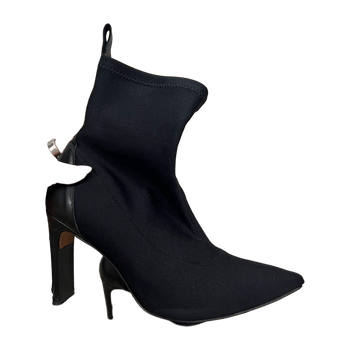 Lab boots