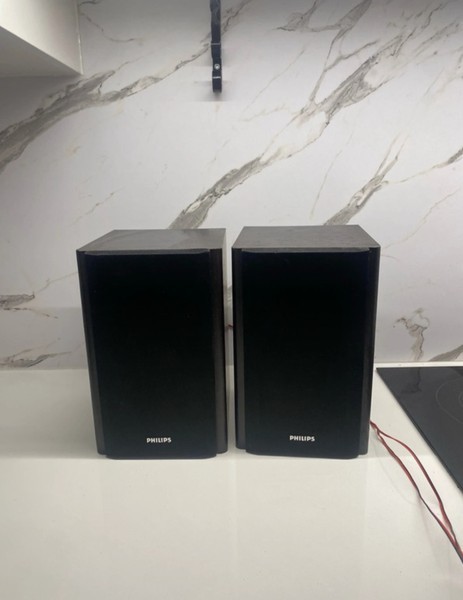Philips kaiutinkotelot