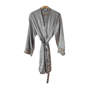 Elisabeth shannon clothing