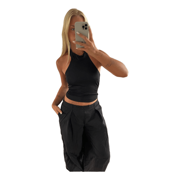 Bruuns Bazaar black halter top