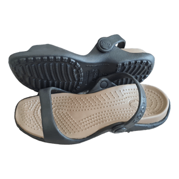 Ruskeat Crocs sandaalit