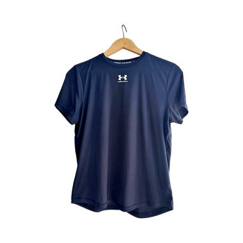 Under Armour is Treenipaita