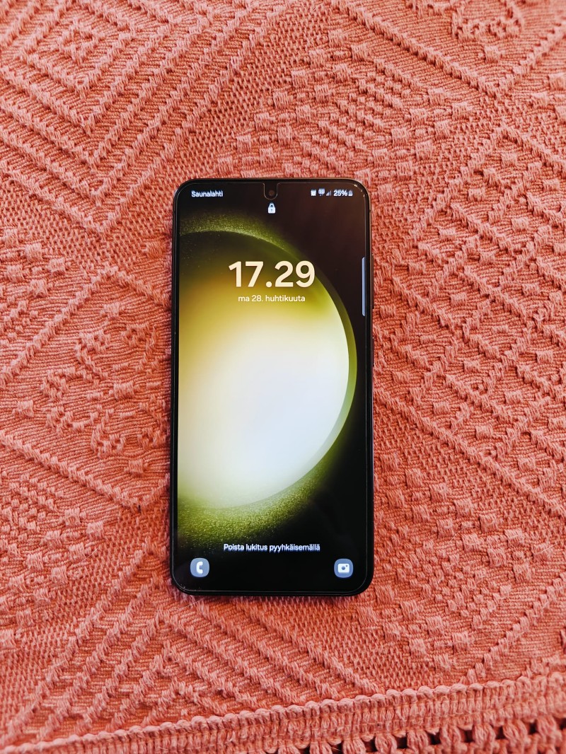 Samsung Galaxy S23 älypuhelin