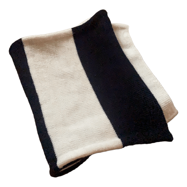 Striped knitted scarf