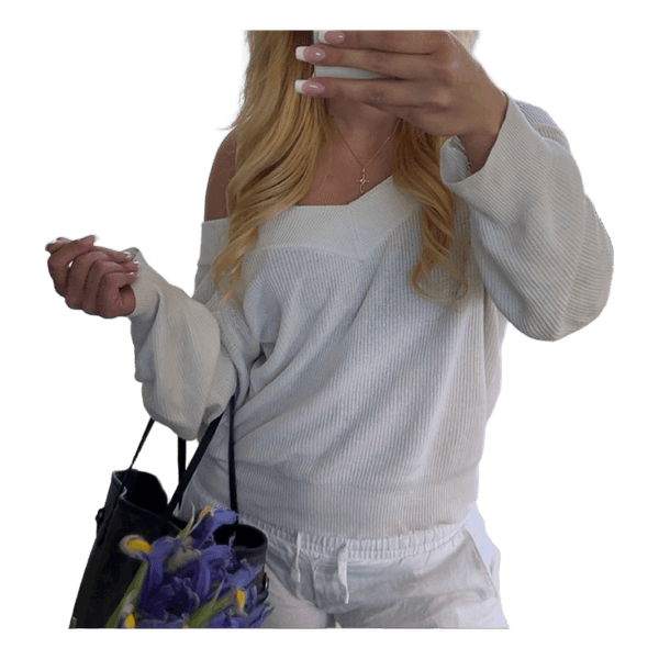 White knit sweater