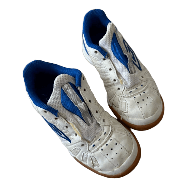 Umbro futsal shoes