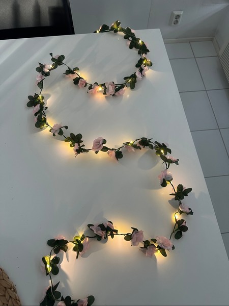 Kukkaköynnös