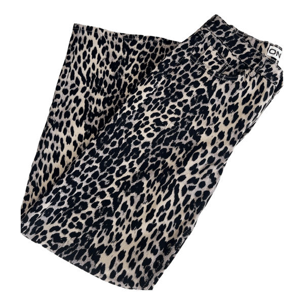 Leopard denim jeans