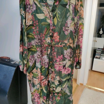 Reserved dress