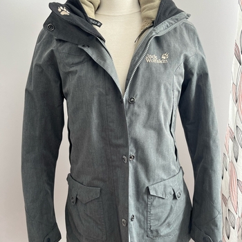 Jack wolfskin coat
