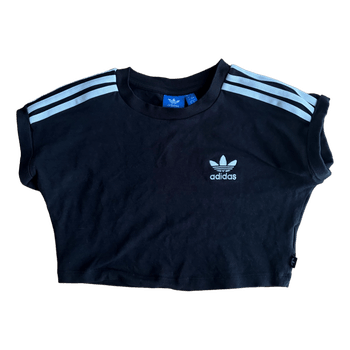 Musta Adidas lyhyt t-paita