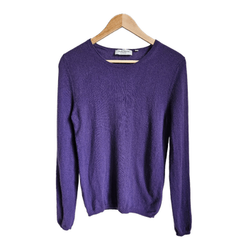 Purple cashmere sweaterLaura Biagiotti cashmere sweater S – 100% luxury purple knit