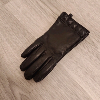 Aitoa nahkaa accessory