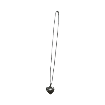 Silver heart pendant necklace
