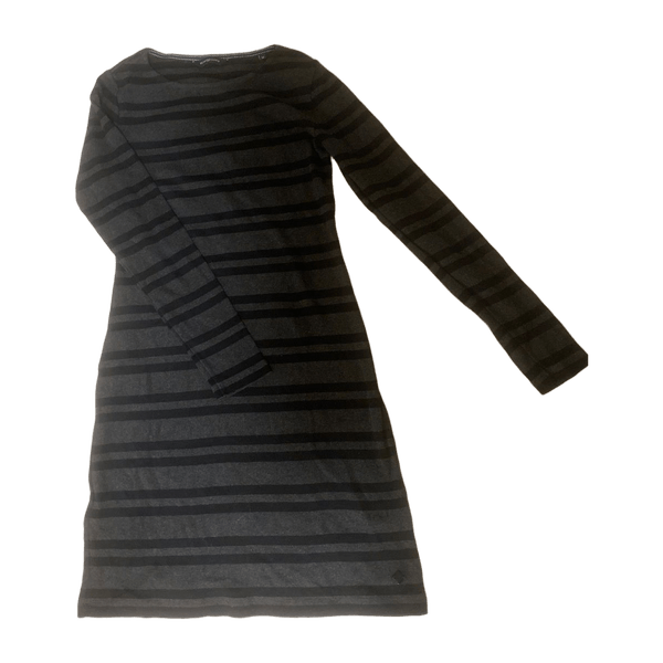 Henri lloyd dress