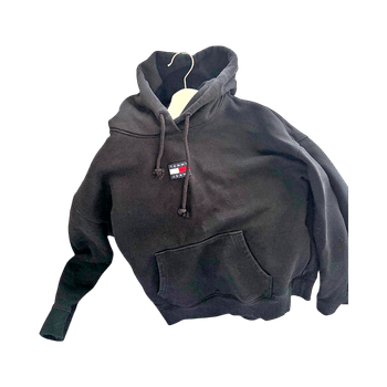 Mustat collegehupparit