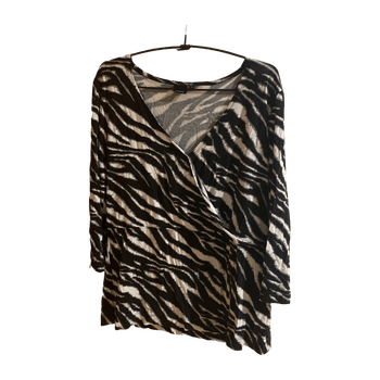 Story blouse