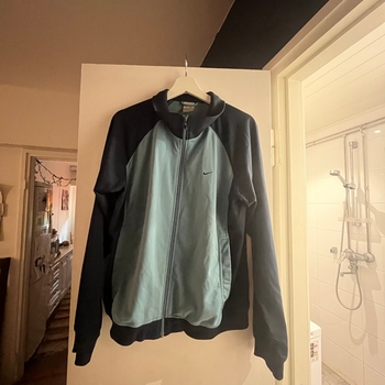 Vintage Nike tracksuit jacket