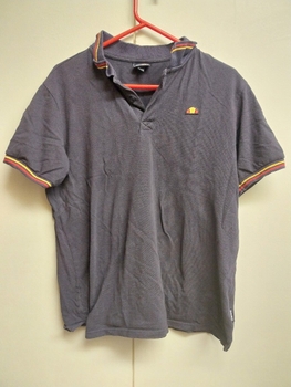 Ellesse-pikeepaita