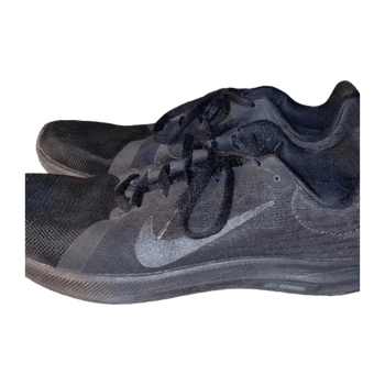 Nike sports shoes
