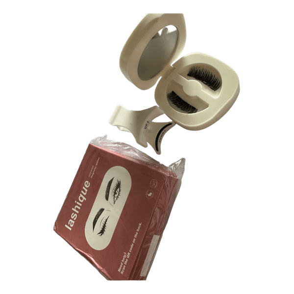 Lashique magneettiripset