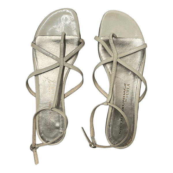 Beige leather sandals